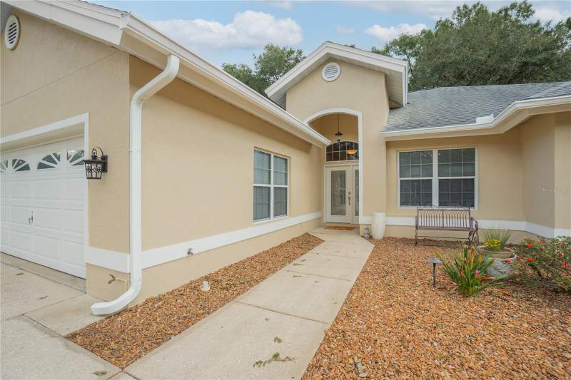 2 bedroom Single Family Residence at 11469 SW 82nd Court Road, Oak Run Woodside Tr, Ocala — photo 4