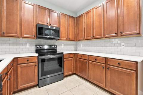 24049 Canal Street, Port Charlotte FL - photo 10 of 53