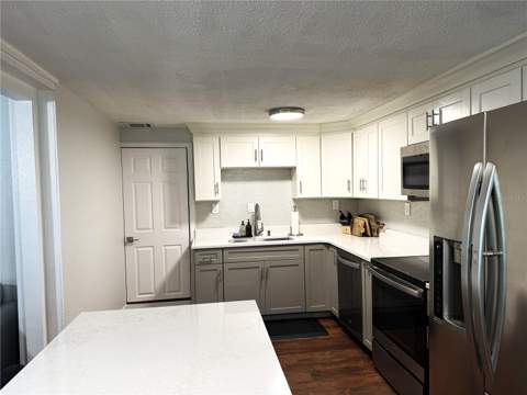 803 Haskell Avenue, Orlando FL - photo 7 of 18