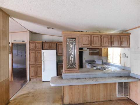 2634 Sea Oats Circle, Lakeland FL - photo 9 of 17