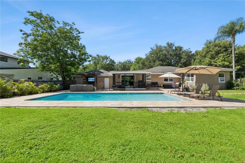 4 bedroom Single Family Residence at 2333 Westminster Court, Glencoe Sub, Winter Park — photo 5