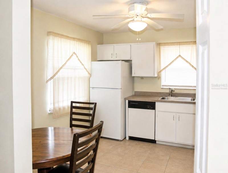 2 bedroom Single Family Residence at 7717 Mitchell Ranch Road, Seven Spgs Homes, New Port Richey — photo 3