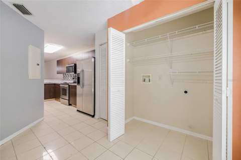 14643 Par Club Circle #14643, Tampa FL - photo 12 of 63