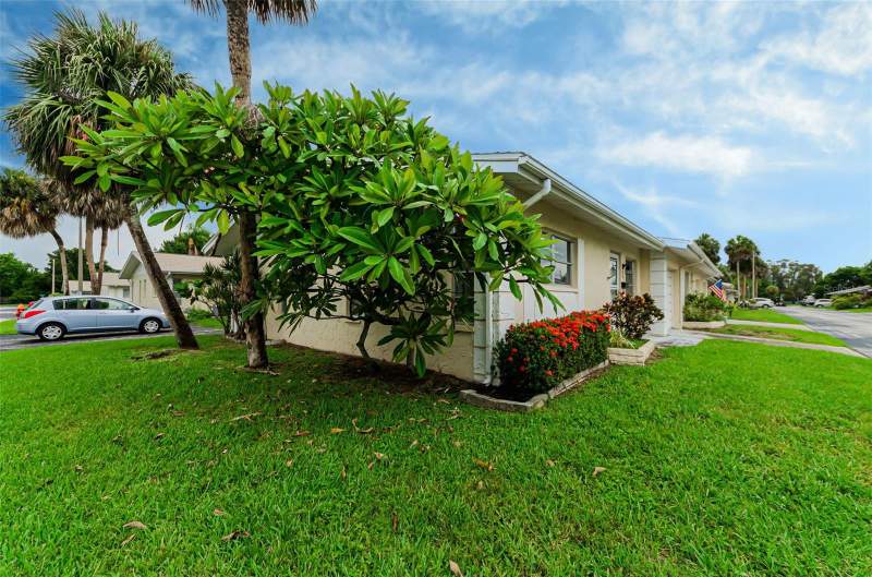 2 bedroom Villa at 830 Cambridge Court, Heather Hill Apts, Dunedin — photo 4