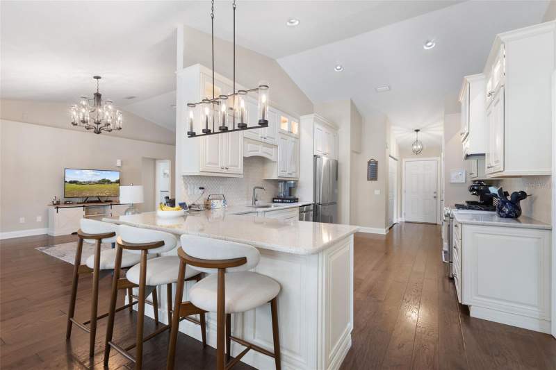 4 bedroom Single Family Residence at 8140 Meadowlark Ct, Geneva Meadows, Melrose — photo 4