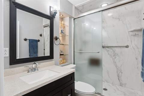13502 Country Club Drive, Tavares FL - photo 18 of 45