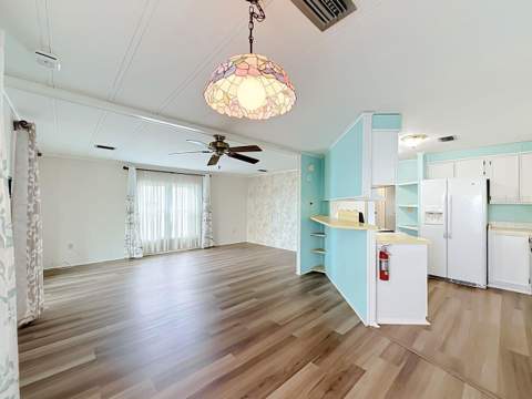 2361 W Coach N Four Drive, Leesburg FL - photo 10 of 25