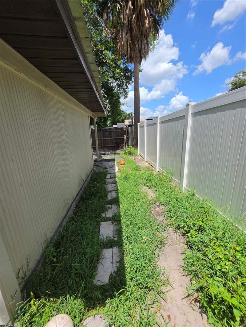 3 bedroom Single Family Residence at 3308 E Mohawk Ave, Peddys Add To Belmont He, Tampa — photo 3