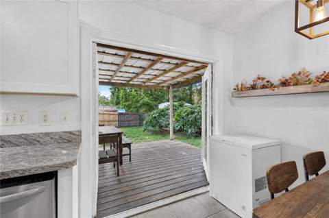 30832 Ridgeview Avenue, Mount Plymouth FL - photo 13 of 32