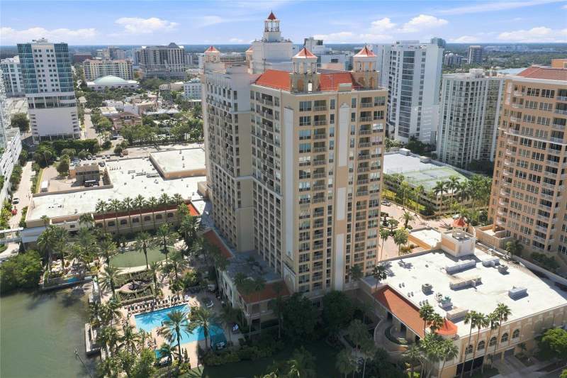 4 bedroom Condominium at 1111 Ritz Carlton Drive #1704, The Residences, Sarasota — photo 5