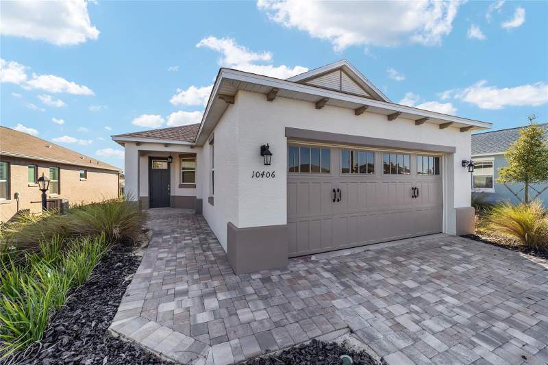 2 bedroom Single Family Residence at 10406 SW 96 Loop, On Top Of The World, Ocala — photo 2