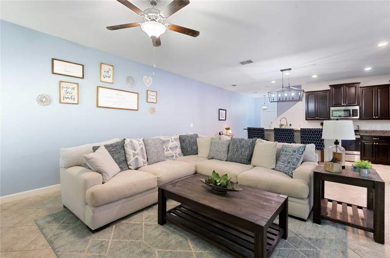 3 bedroom Townhouse at 17365 Old Tobacco Road, Hidden Oaks Twnhms, Lutz — photo 5