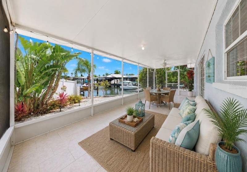 3 bedroom Single Family Residence at 6513 Abaco Drive, Apollo Beach Unit 08 A Resubdi, Apollo Beach — photo 3