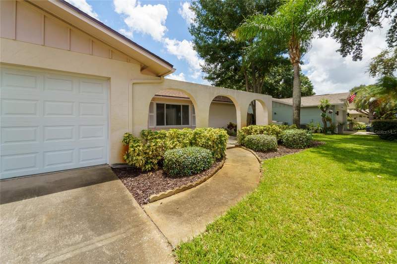 3 bedroom Single Family Residence at 2419 Timbercrest Circle, Woodgate Of Countryside, Clearwater — photo 5