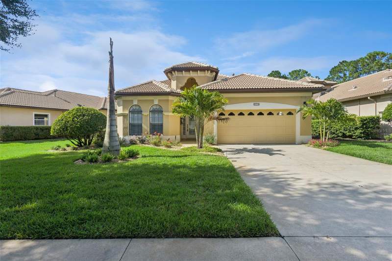 3 bedroom Single Family Residence at 9512 Serra Court, Las Colinas Ph I Sub, Howey In The Hills — photo 2