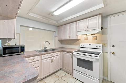 3431 Overland Drive, Holiday FL - photo 11 of 30