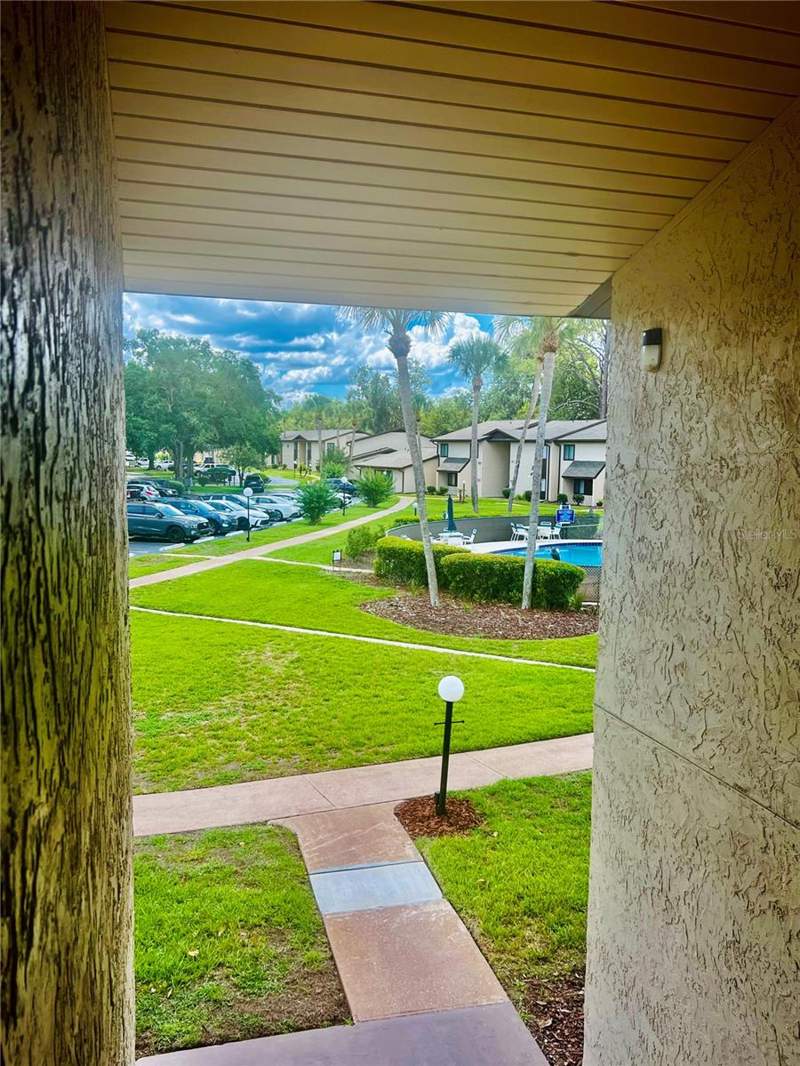 2 bedroom Condominium at 625 Midway Drive #B, Twin Lakes Village West Condo, Ocala — photo 3