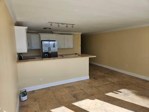 2424 W Tampa Bay Boulevard #I102, Tampa FL - photo 6 of 6