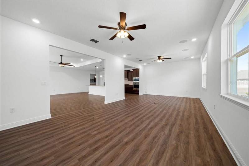 2 bedroom Single Family Residence at 8233 SW 93rd Terrace, On Top Of The World, Ocala — photo 4