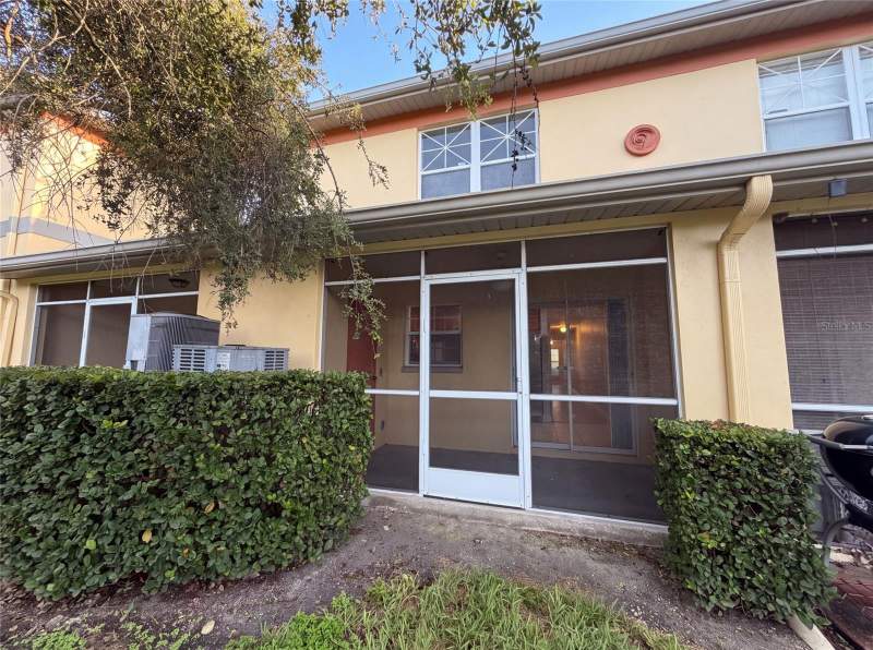 2 bedroom Townhouse at 112 Coquina Bay Drive, Coquina Key Twnhms, St Petersburg — photo 5