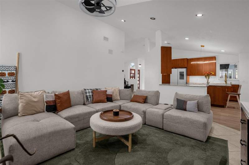 4 bedroom Single Family Residence at 2174 Shadyhill Terrace, Autumn Glen Ph 3, Winter Park — photo 5