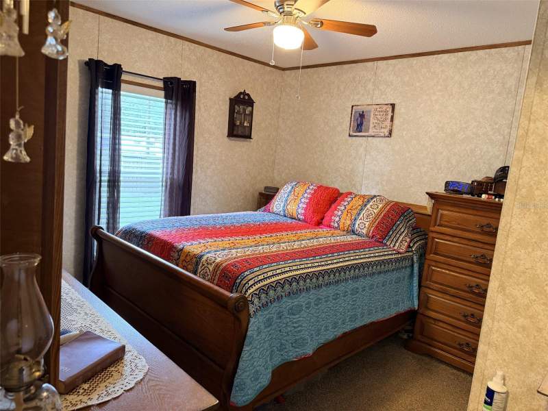 2 bedroom Manufactured Home at 2731 NW 73rd Avenue, Whitteds Mobile Home Estate, Chiefland — photo 4