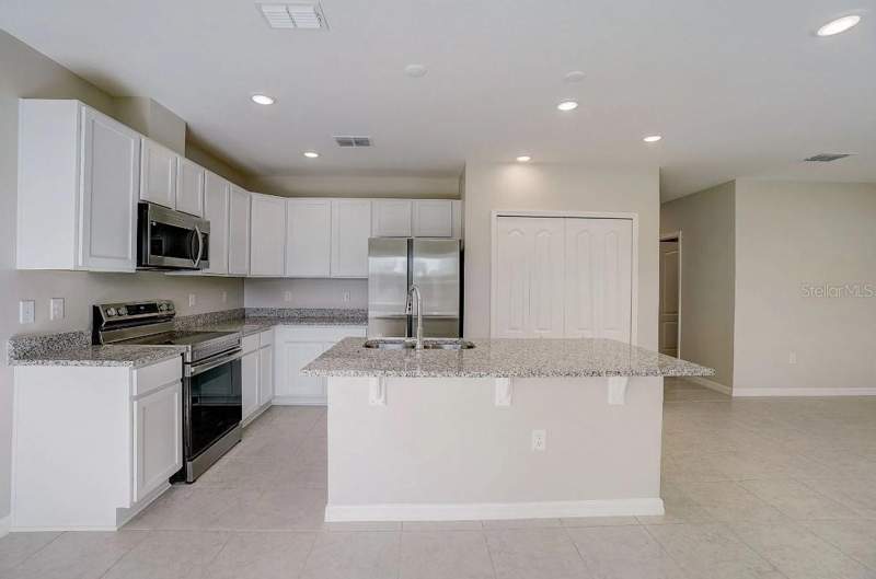 3 bedroom Single Family Residence at 16849 NW 176th Way, Briarwood, Alachua — photo 4