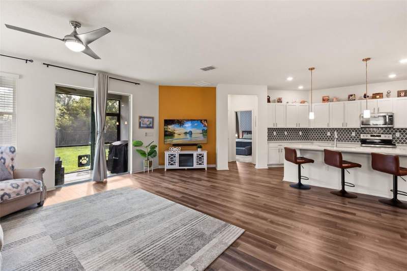 4 bedroom Single Family Residence at 5432 Marylebone Drive, Hanover Square, St Cloud — photo 5
