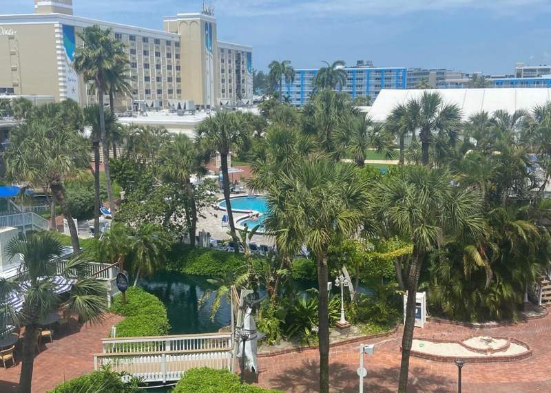 2 bedroom Condo - Hotel at 5500 Gulf Boulevard #4246, Jacaranda Beach Villas Condo, St Pete Beach — photo 4