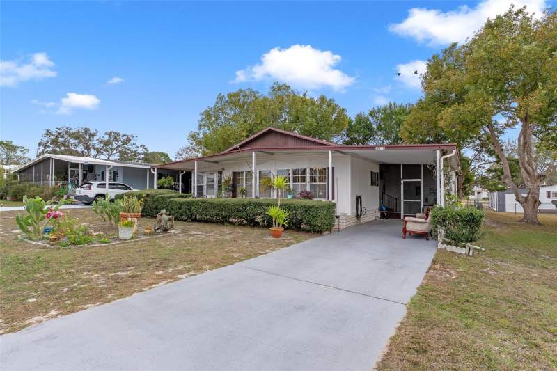 2 bedroom Manufactured Home at 12118 Fairway Avenue, High Point Mh Sub, Brooksville — photo 3
