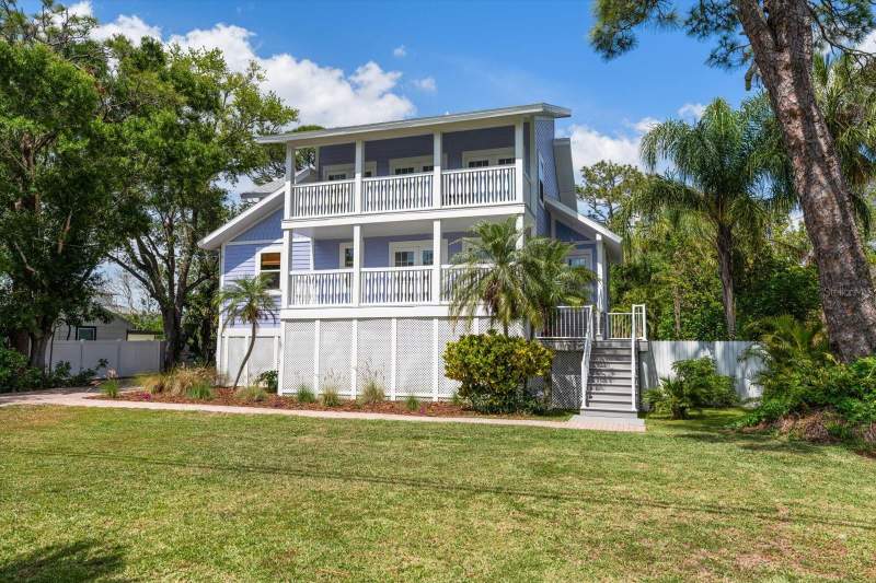 Ozona Shores