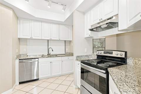 4415 Las Palmas Avenue, Spring Hill FL - photo 7 of 21
