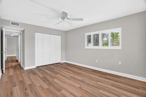 4570 Overlook Drive #175, St Petersburg FL - photo 13 of 41