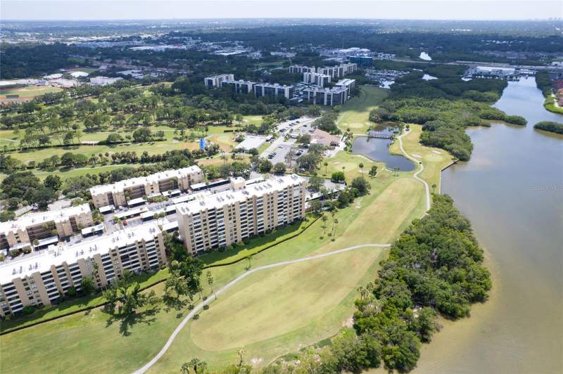 1 bedroom Condominium at 2618 Cove Cay Drive #702, Cove Cay 26-18 Village I, Clearwater — photo 4
