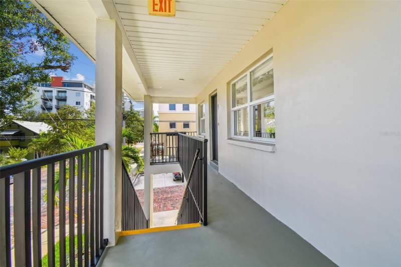 2 bedroom Condominium at 210 6th Avenue #9, Siena Downtown Condo The, St Petersburg — photo 4