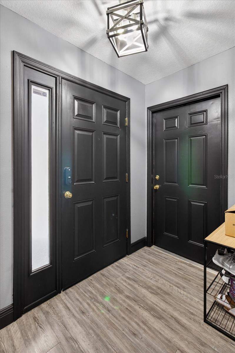 4 bedroom Single Family Residence at 1005 13TH AVENUE, HIGHLAND PARK, LARGO — photo 4