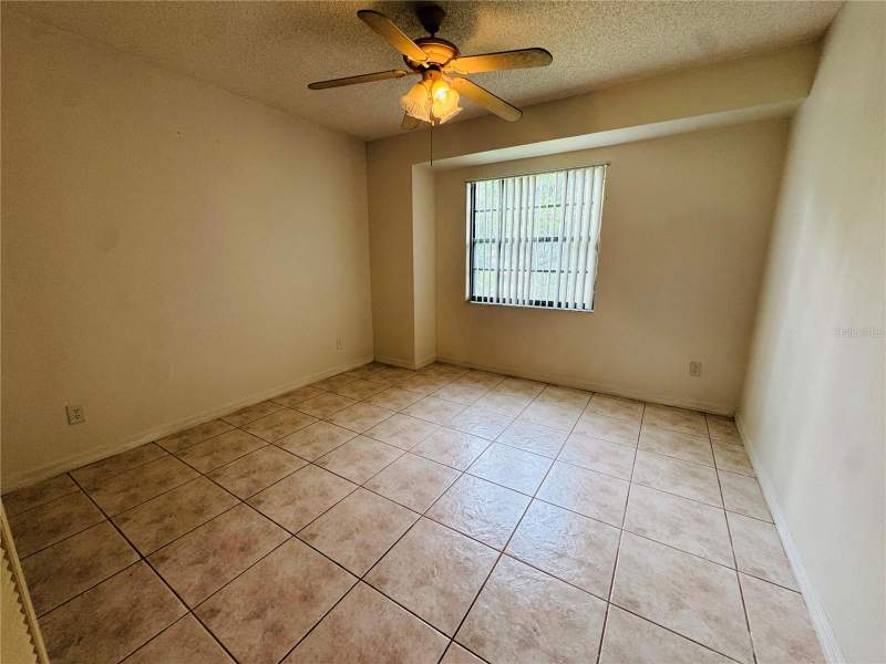 3 bedroom Single Family Residence at 819 Chamberlain Loop, Crown Pointe Ph 01, Lake Wales — photo 4