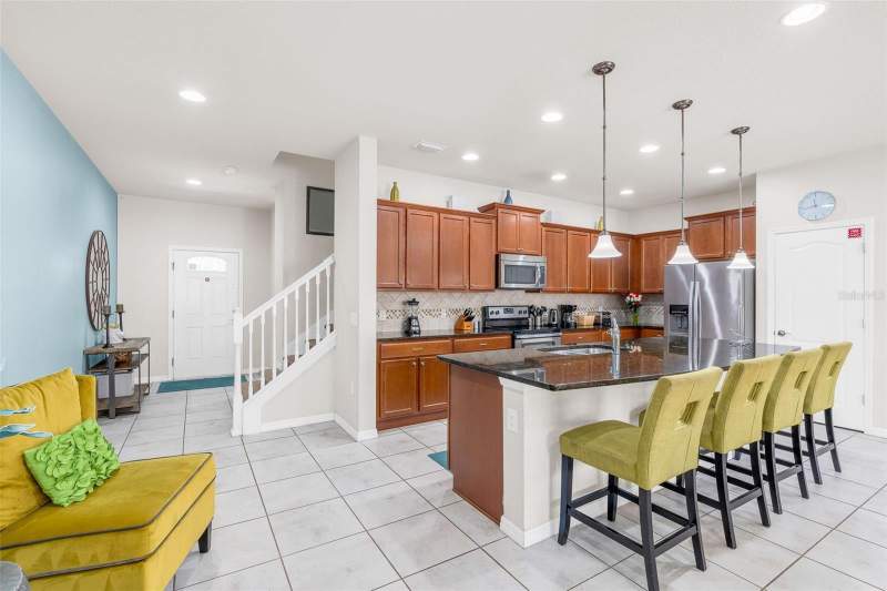 4 bedroom Townhouse at 1987 Majorca Drive, Windsor At Westside Ph 1, Kissimmee — photo 3