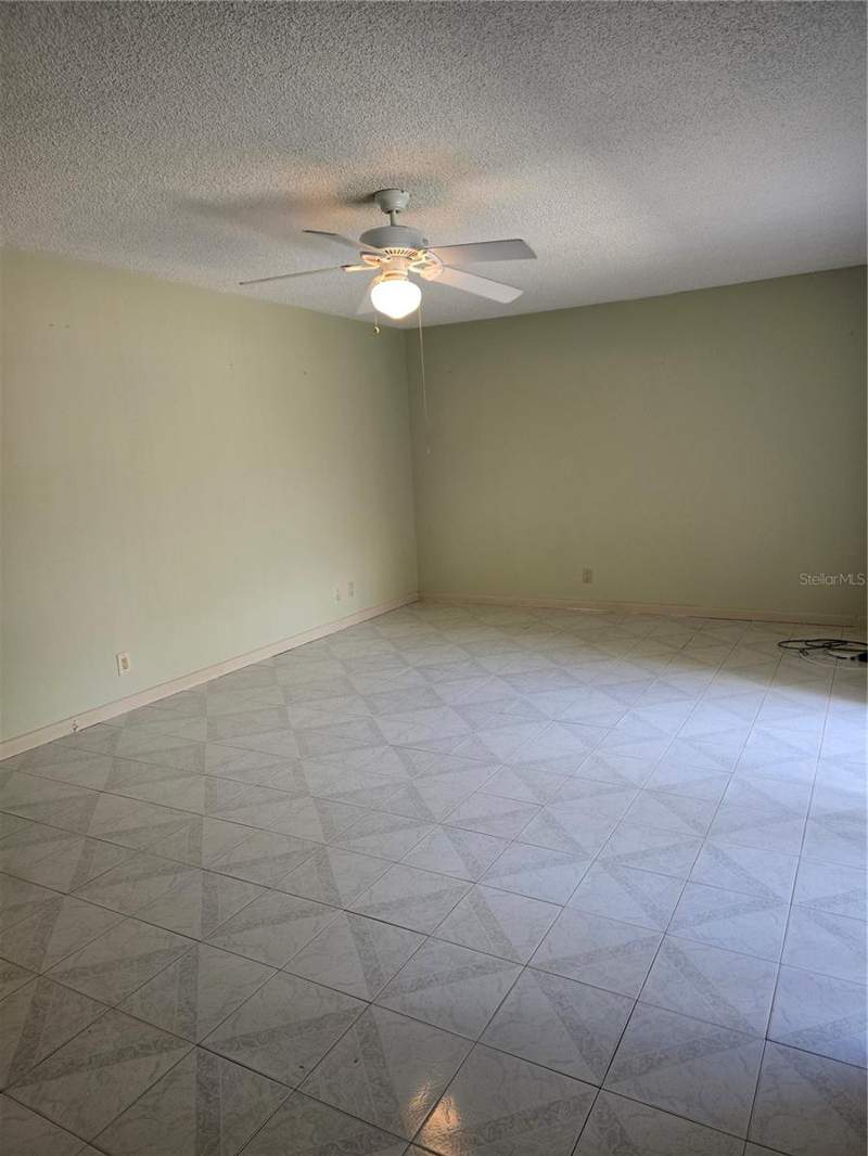 2 bedroom Townhouse at 2614 2nd Court, Wedge Wood Of Palm Harbor, Palm Harbor — photo 4