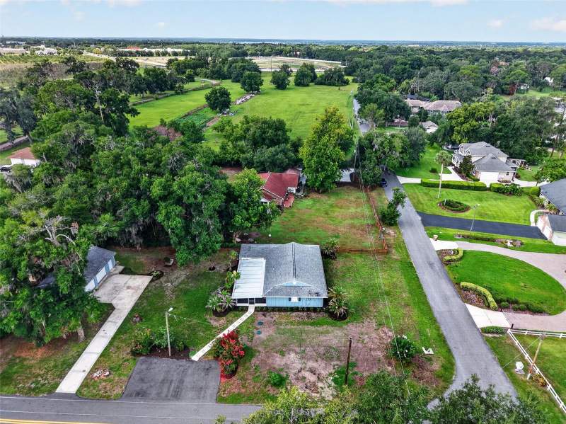 3 bedroom Single Family Residence at 33350 E Lake Joanna Drive, Eustis, Eustis — photo 2