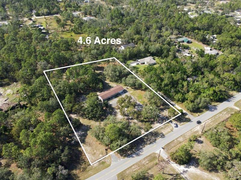 3 bedroom Manufactured Home at 14291 Lelani Drive, Leisure Retreats, Weeki Wachee — photo 2