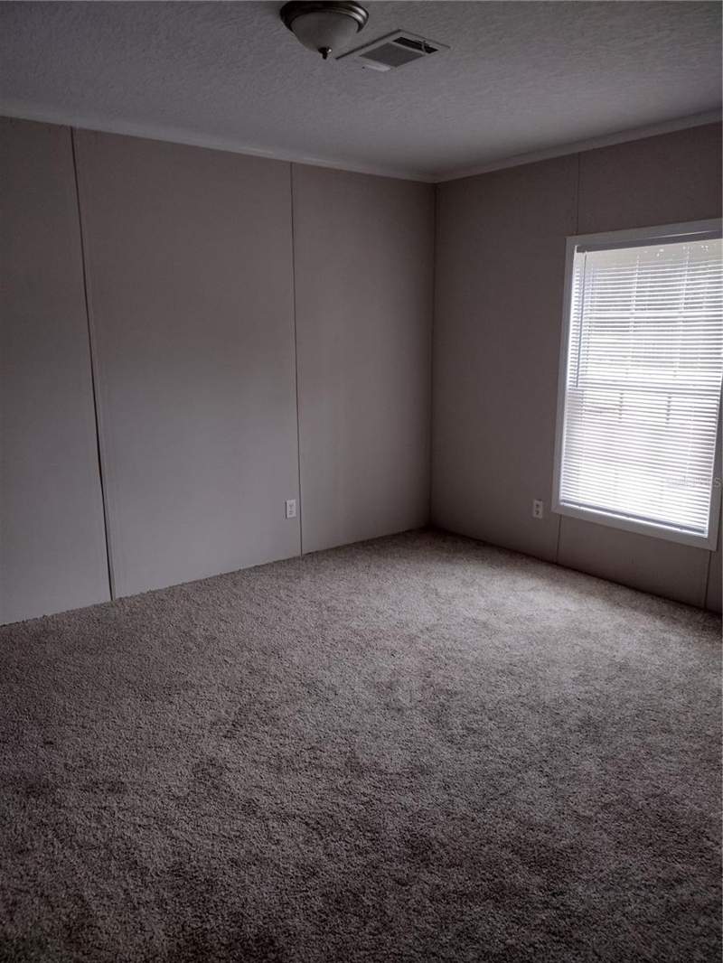 3 bedroom Manufactured Home at 13144 SW 18th Street Road, Rainbow Park Un 08, Ocala — photo 5