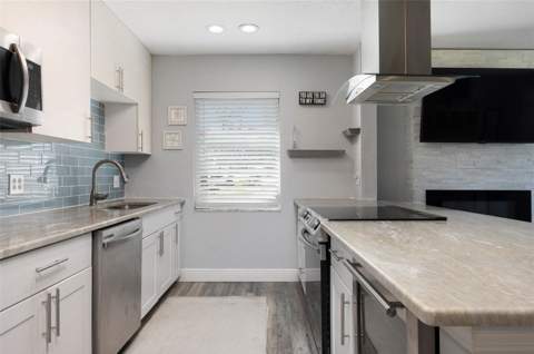 3281 38th Way #C, St Petersburg FL - photo 6 of 6