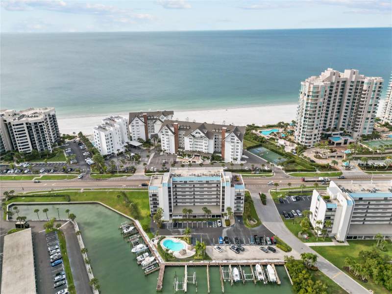 Harbour The Condo