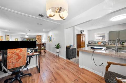 8 Wood Street, Oviedo FL - photo 12 of 30