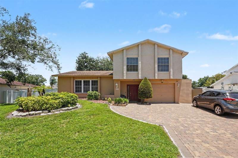 Twelve Oaks Village