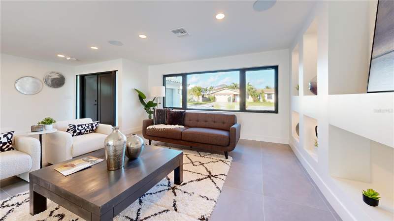 4 bedroom Single Family Residence at 12125 5th Street, Capri Isle Sub, Treasure Island — photo 5