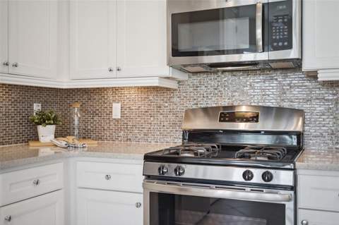 1689 Victoria Gardens Drive, Deland FL - photo 15 of 53
