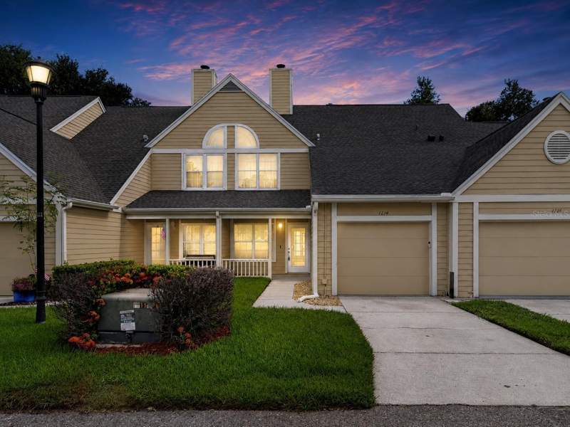 Pine Grove Condo At Bloomingdale