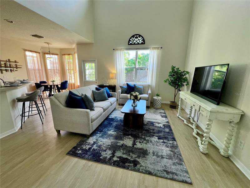 4 bedroom Single Family Residence at 411 Durham Shore Court, Braemar, Apollo Beach — photo 3
